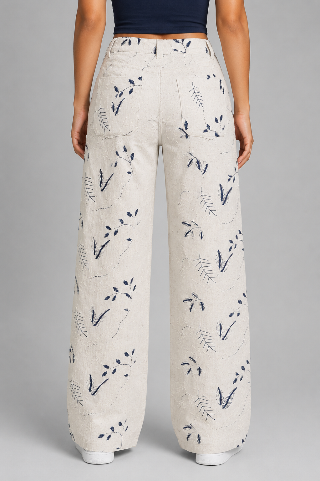 PANTALÓN BORDADO HOJAS