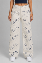 PANTALÓN BORDADO HOJAS