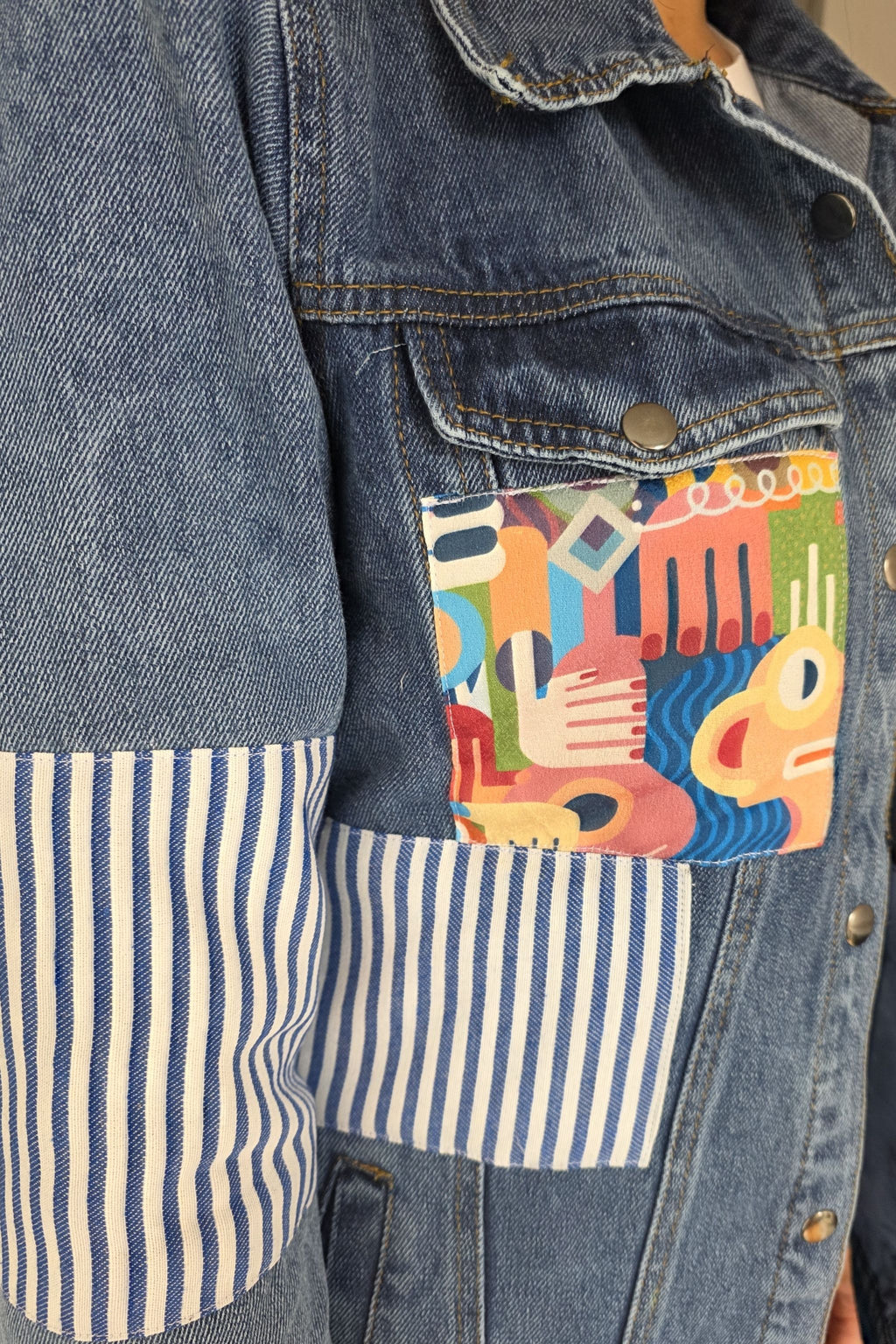 CHAQUETA FRIDA ESSENCE DENIM