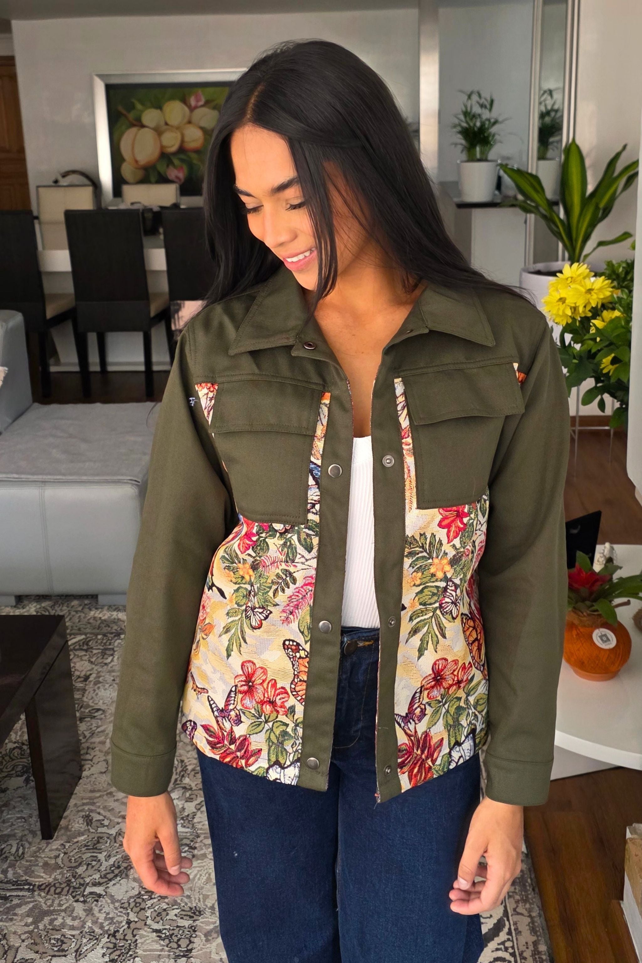 CHAQUETA MARIPOSAS Y FLORES OVERSIZE