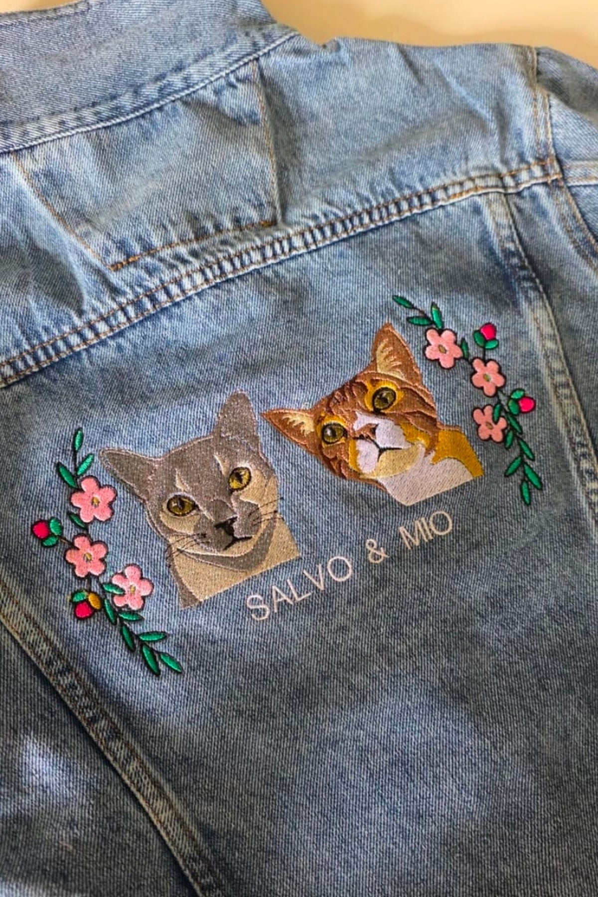 CHAQUETA MASCOTA PERSONALIZADA