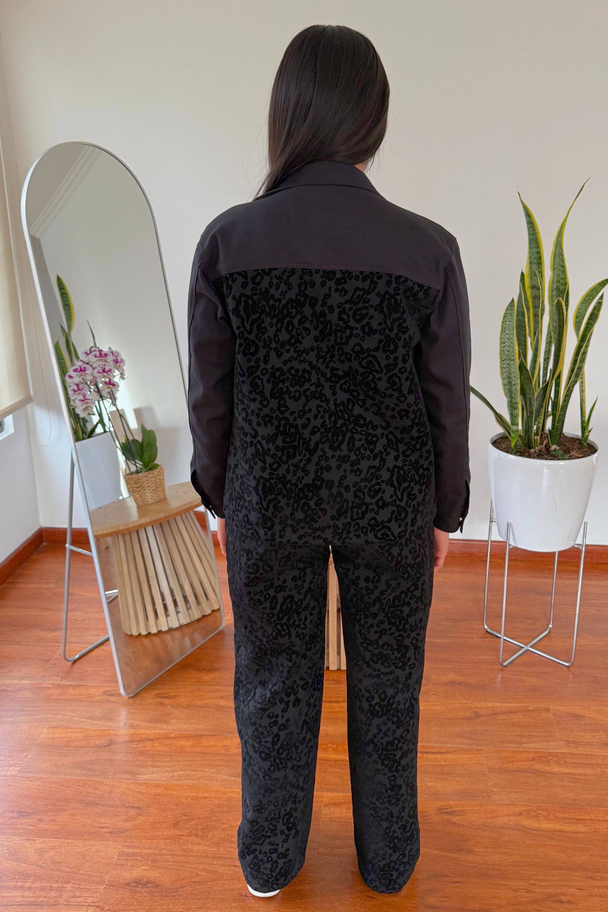 PANTALÓN  ANIMAL PRINT NEGRO