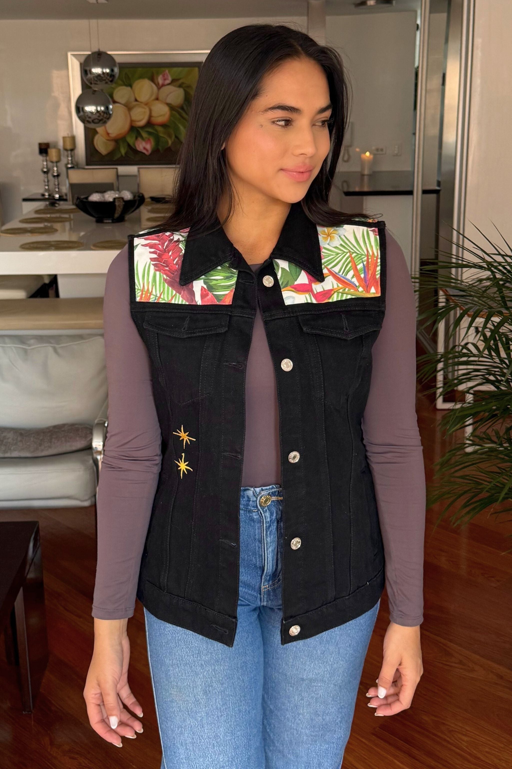 CHALECO FLORES ESTRELLAS