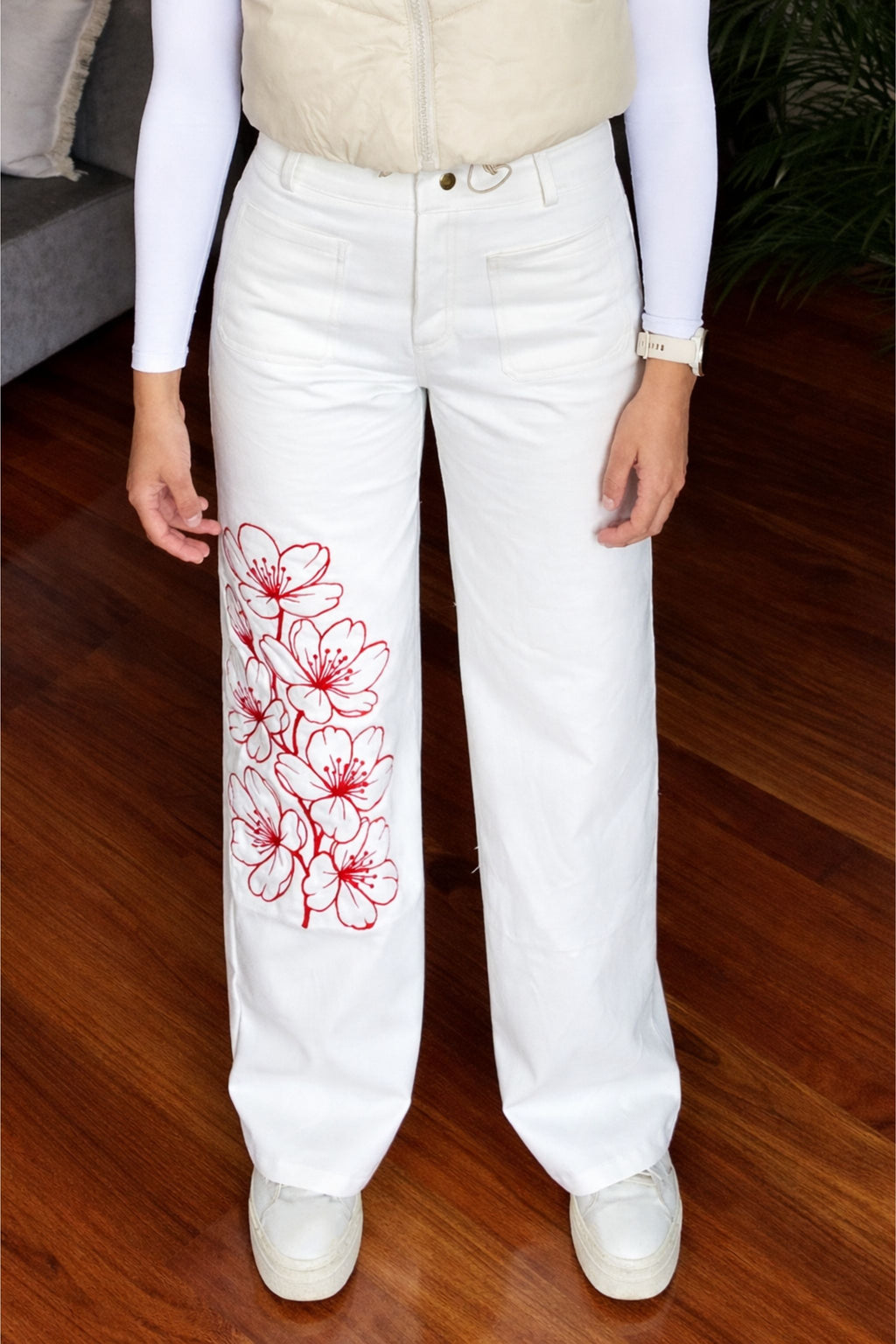 PANTALÓN CRUDO BORDADOFLORES