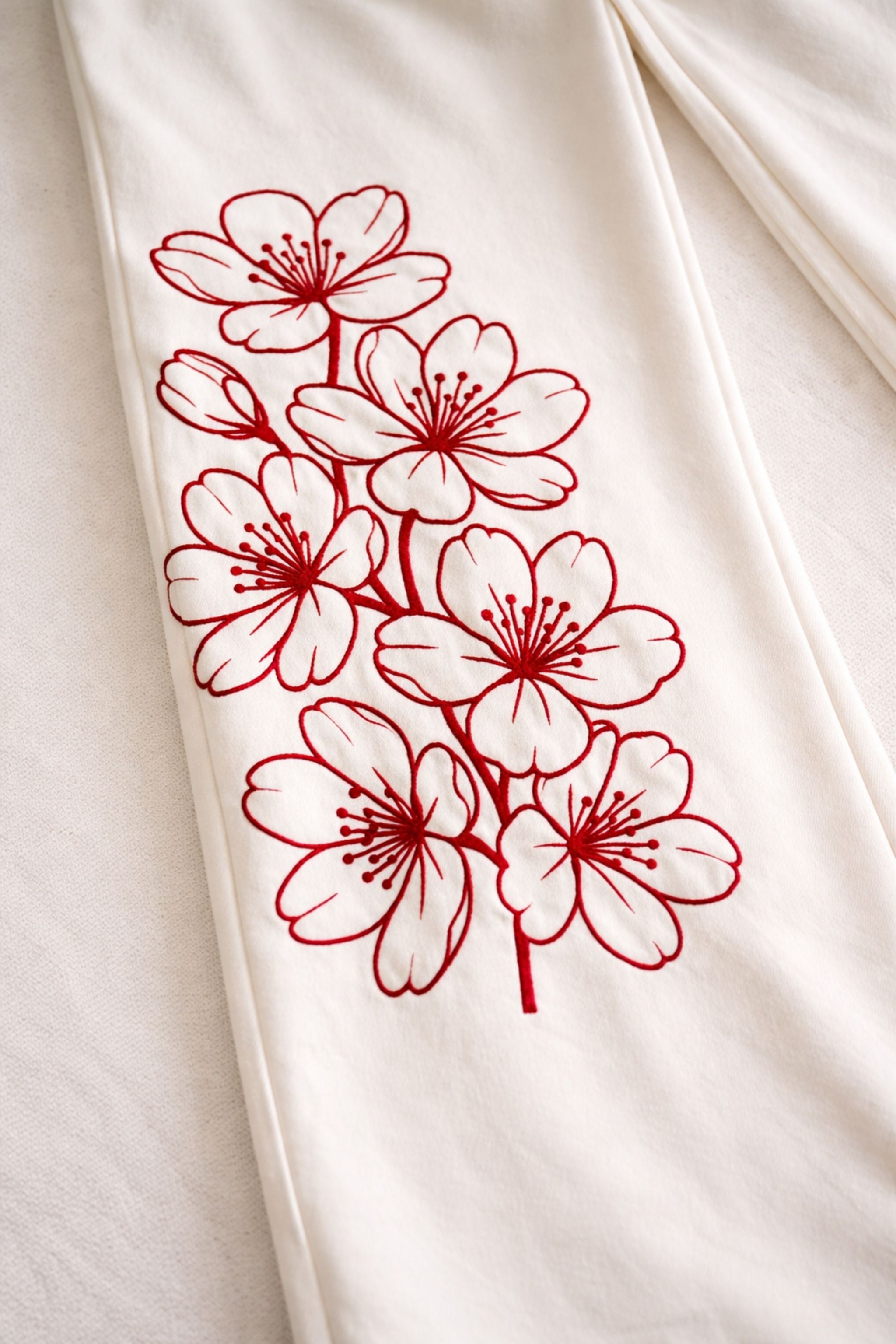 PANTALÓN CRUDO BORDADOFLORES