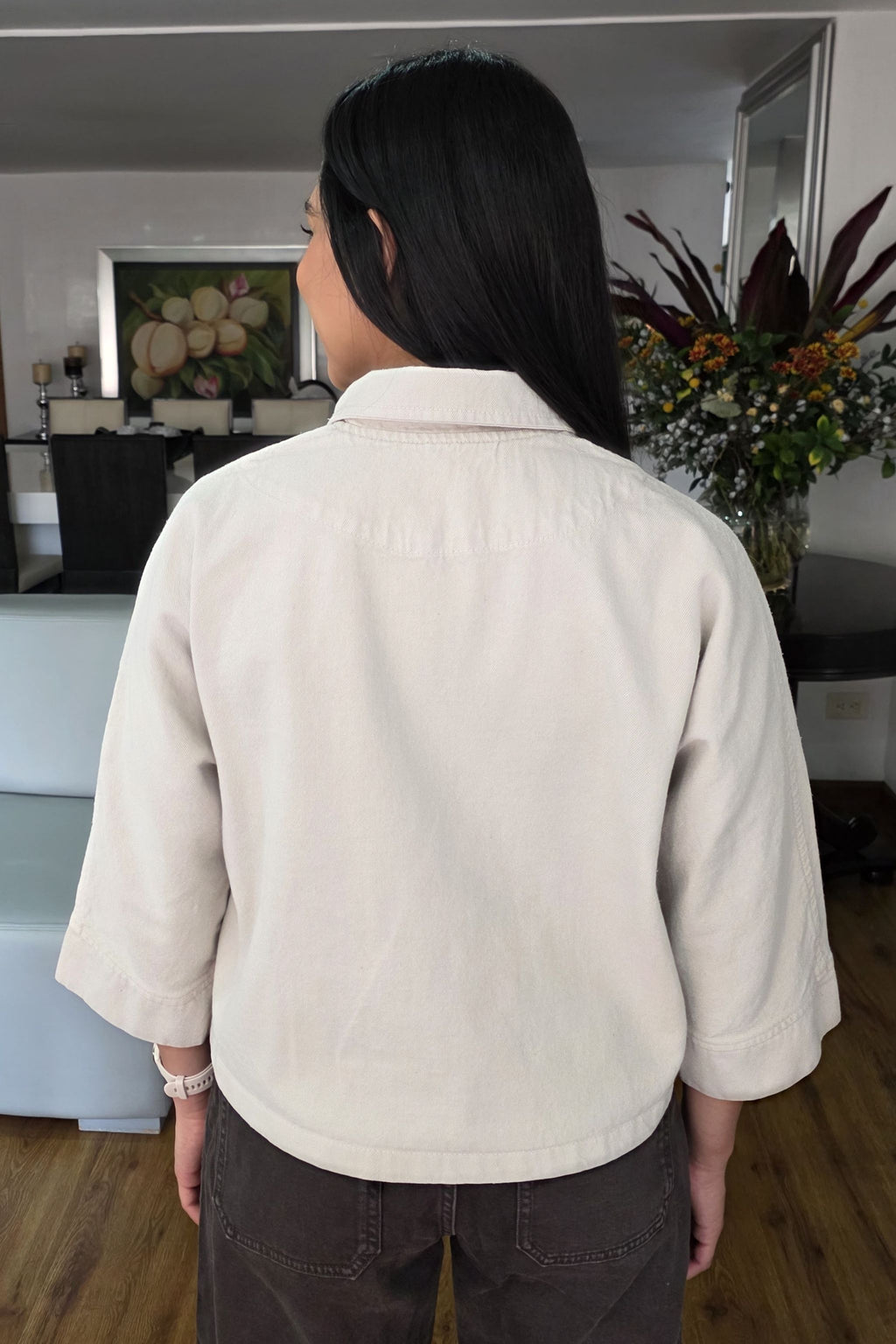 CHAQUETA CROP SOMOS INSTANTES