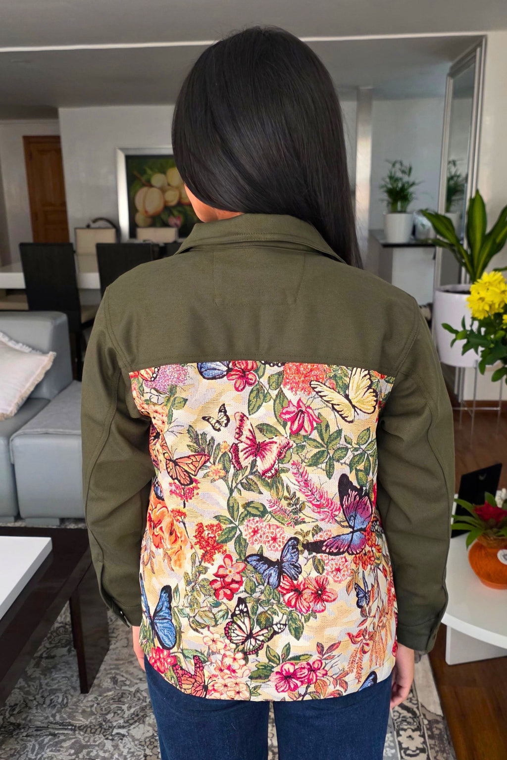 CHAQUETA MARIPOSAS Y FLORES OVERSIZE