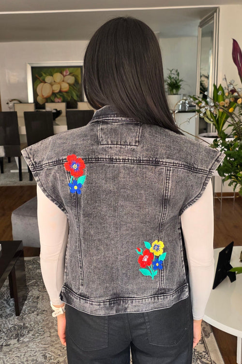 CHALECO CAPA FLORAL
